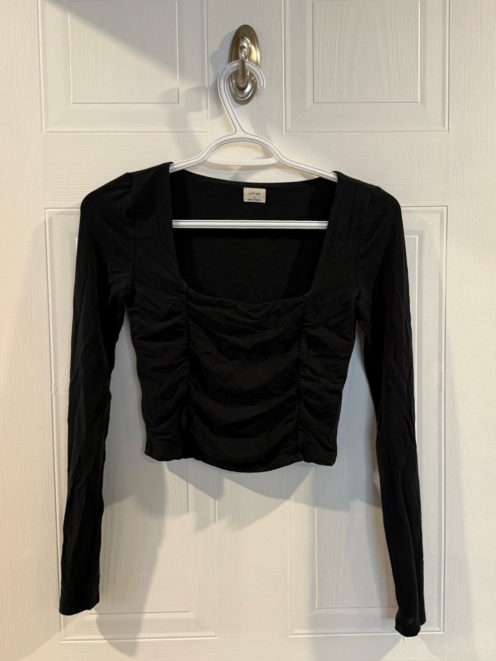 Aritzia Black Long-Sleeve Ruched Square-Neck Crop Top